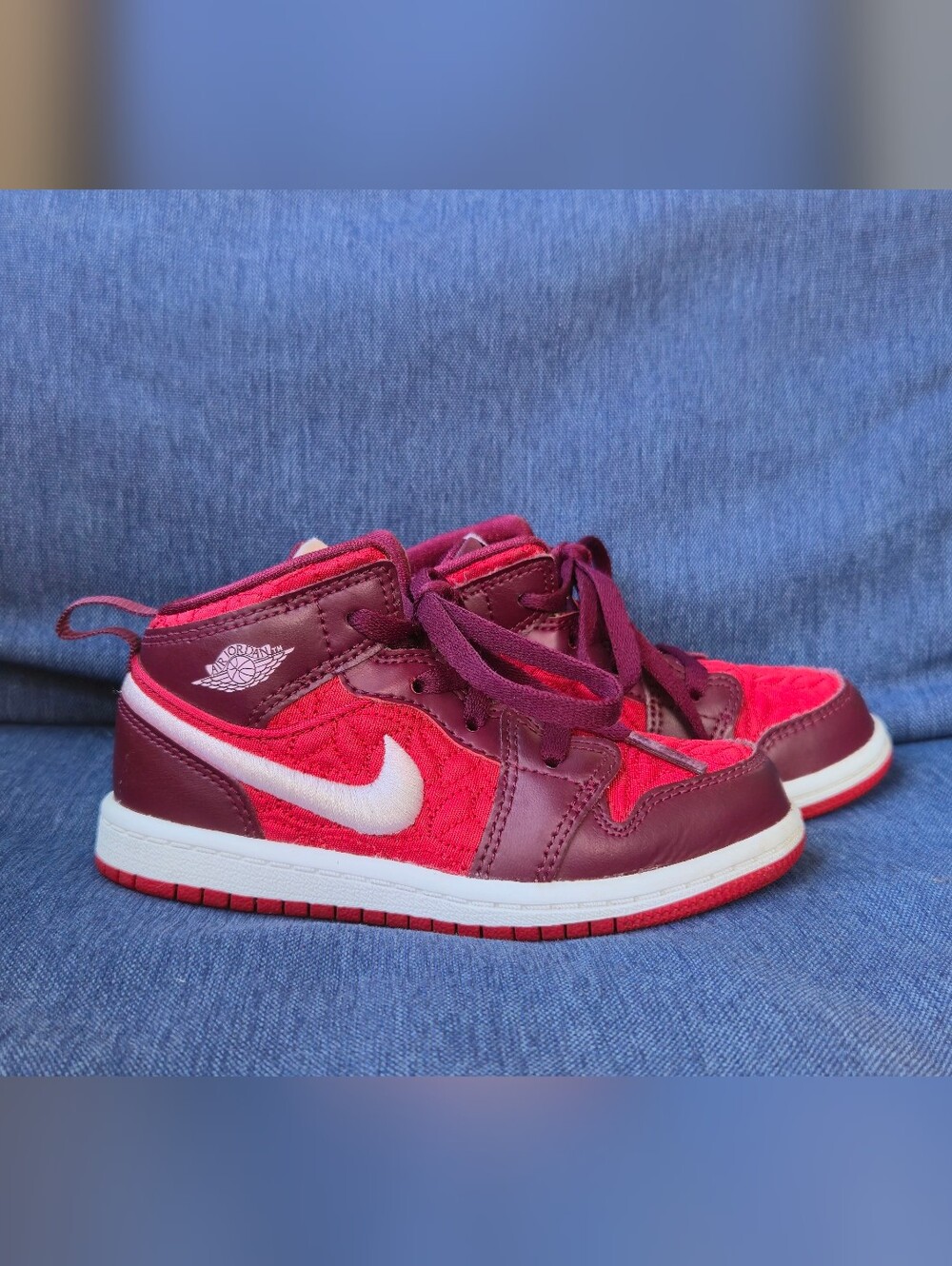 Kids Nike Air Jordans (9c)